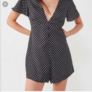 Urban Outfitters black/white romper